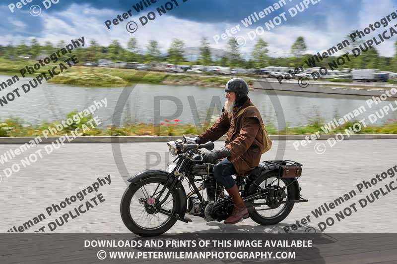 Vintage motorcycle club;eventdigitalimages;no limits trackdays;peter wileman photography;vintage motocycles;vmcc banbury run photographs